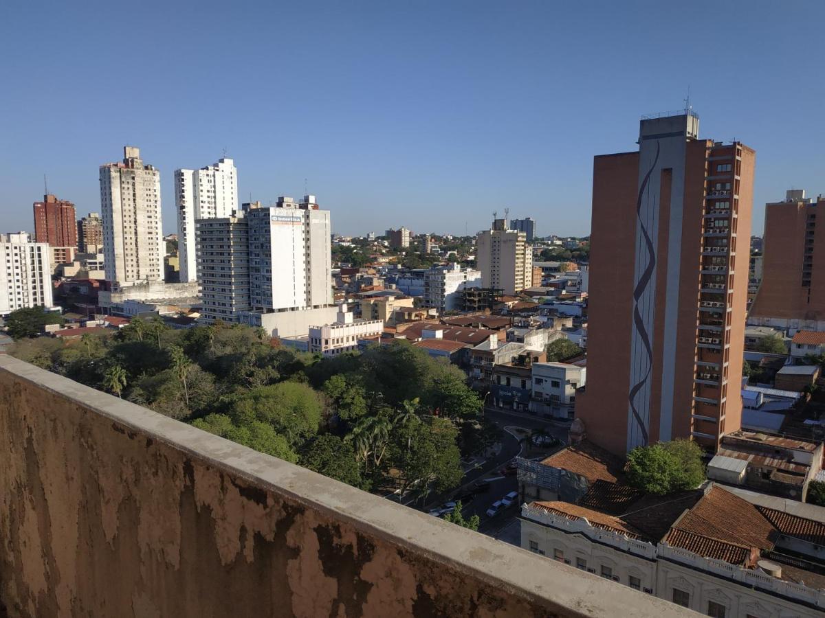 Amplio Depto De 2 Dormitorios, Zona Plaza Uruguaya Asunción Eksteriør bilde